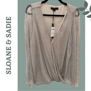 🛍️3/$40 Sloane & Sadie Champagne Pink Butterfly Wing Top Faux Wrap Metallic 3X